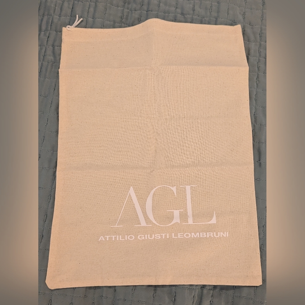 AGL dust bag